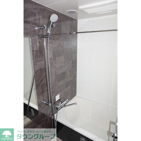 コンフォリア東新宿ステーションフロントの物件内観写真